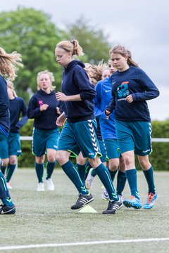 Bild 30 - B-Juniorinnen Pokalfinale VfL Oldesloe - Holstein Kiel : Ergebnis: 0:6